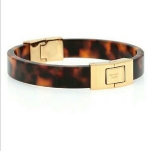 MICHAEL KORS | Tortoise Hinged Bracelet